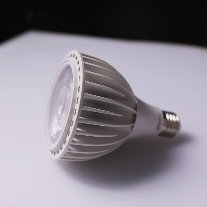 CRI-MAX™ CRI 95+ 20W Dimmable PAR30 LED Bulb 3000K